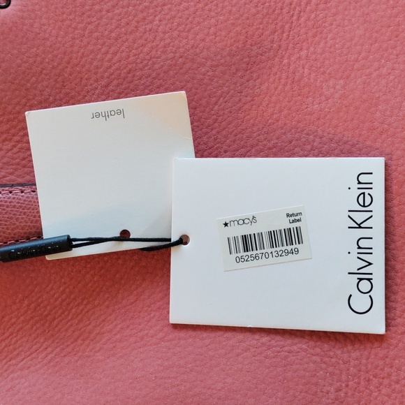 NWT, Beautiful Calvin Klein leather purse/tote/bag - Picture 5 of 7